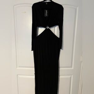 Black cut out dress to the ankle